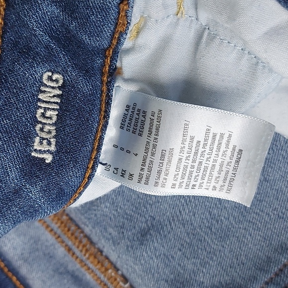 American Eagle Outfitters Jeans - Picture 3 of 5